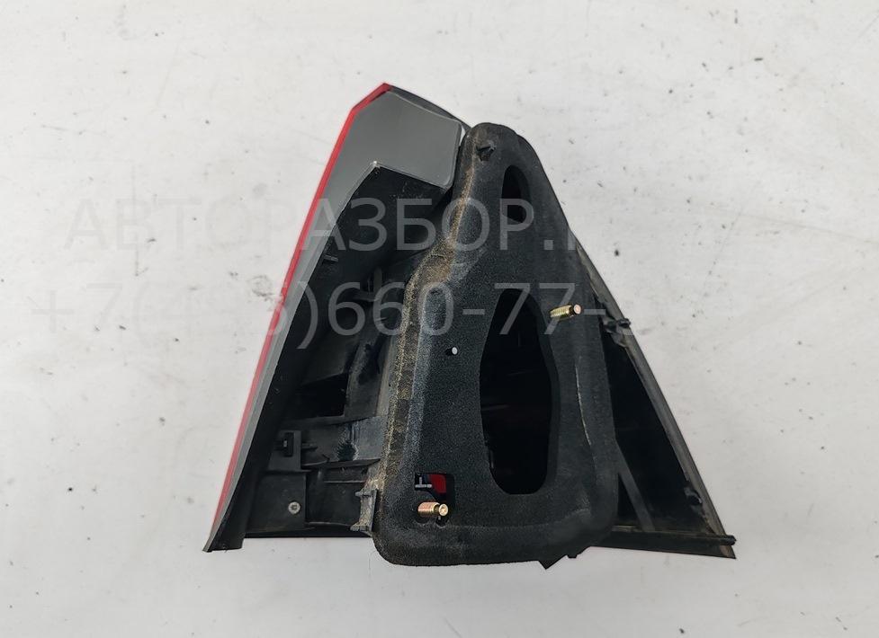 Фонарь задний левый