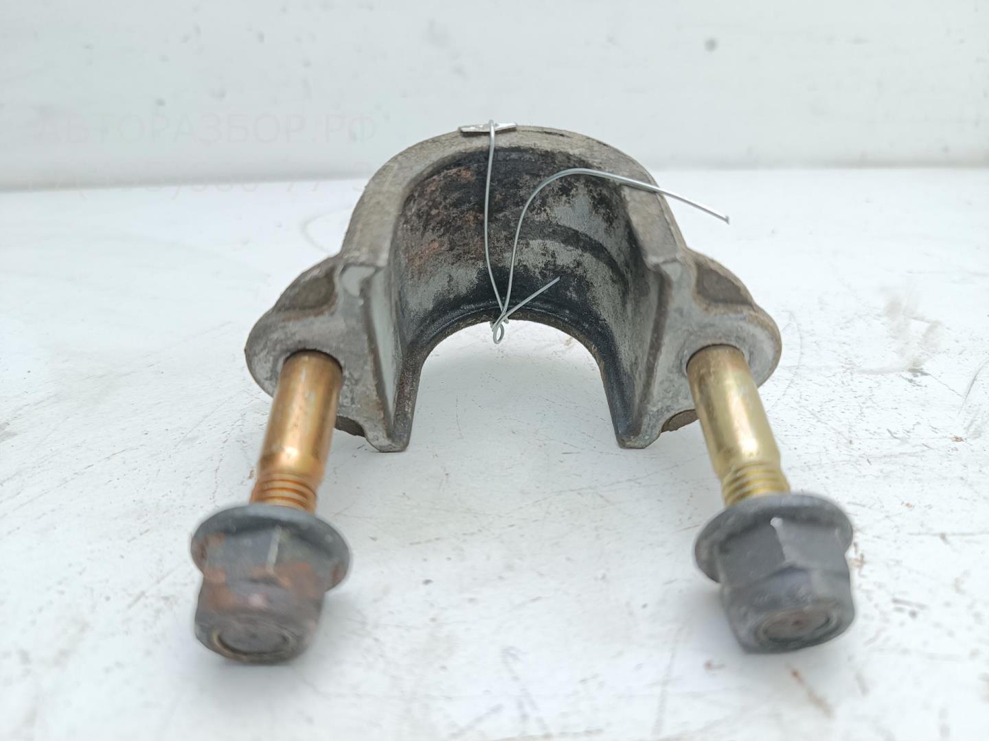 Кронштейн (п.п.к.)