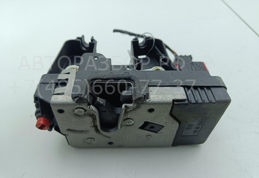 Замок двери задней правой