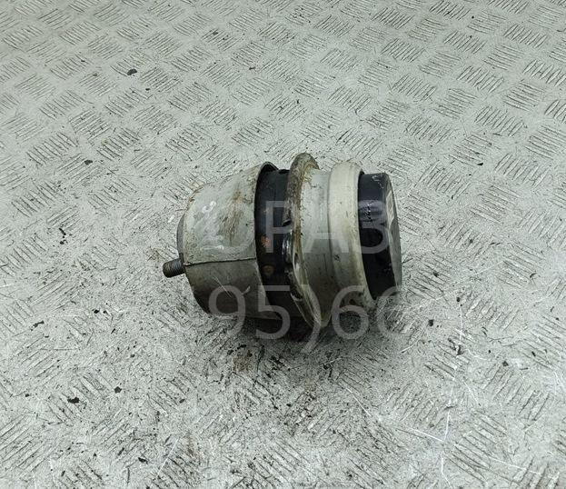 Опора двигателя