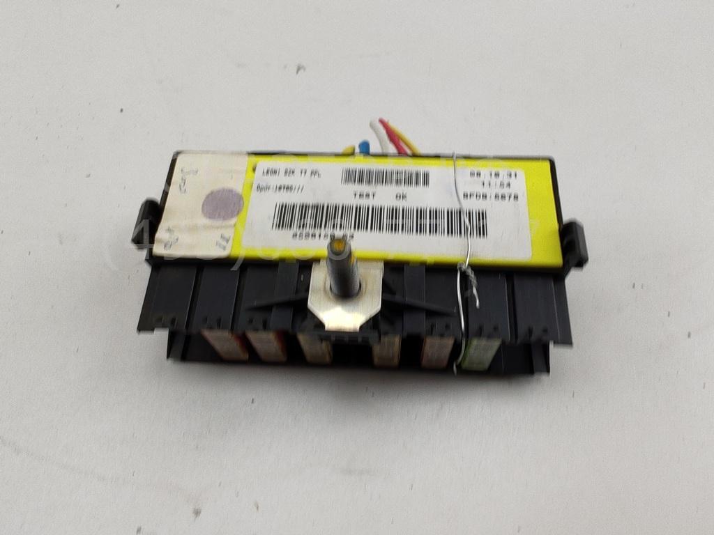 Блок предохранителей