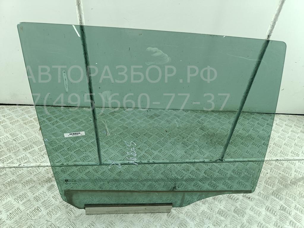 Стекло двери задней правой