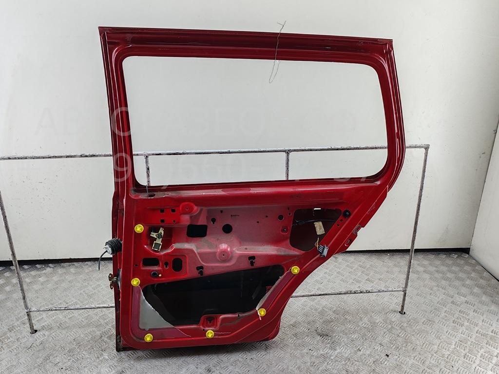 Дверь задняя правая