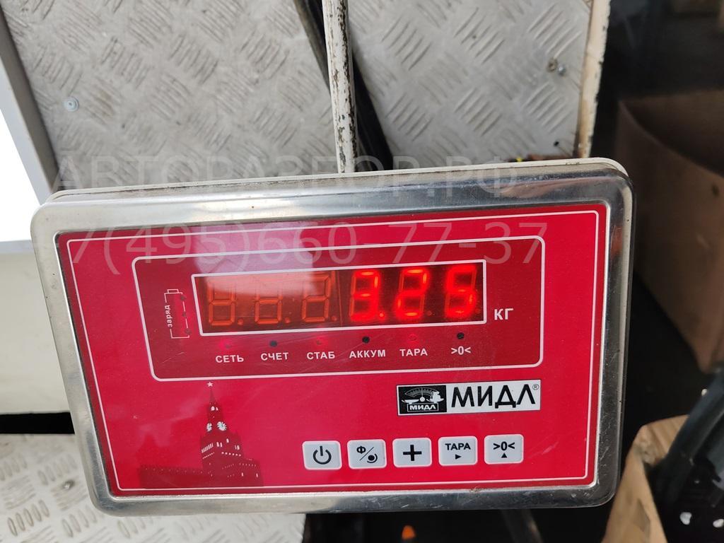 Усилитель переднего бампера