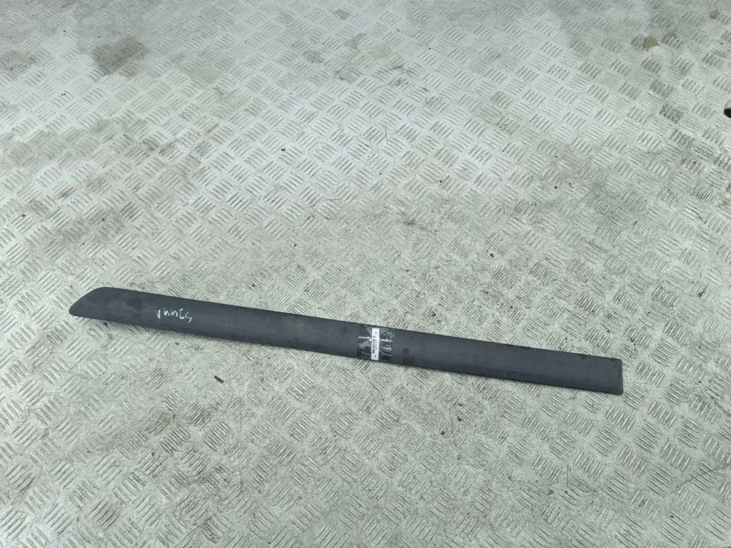 Накладка двери задней левой