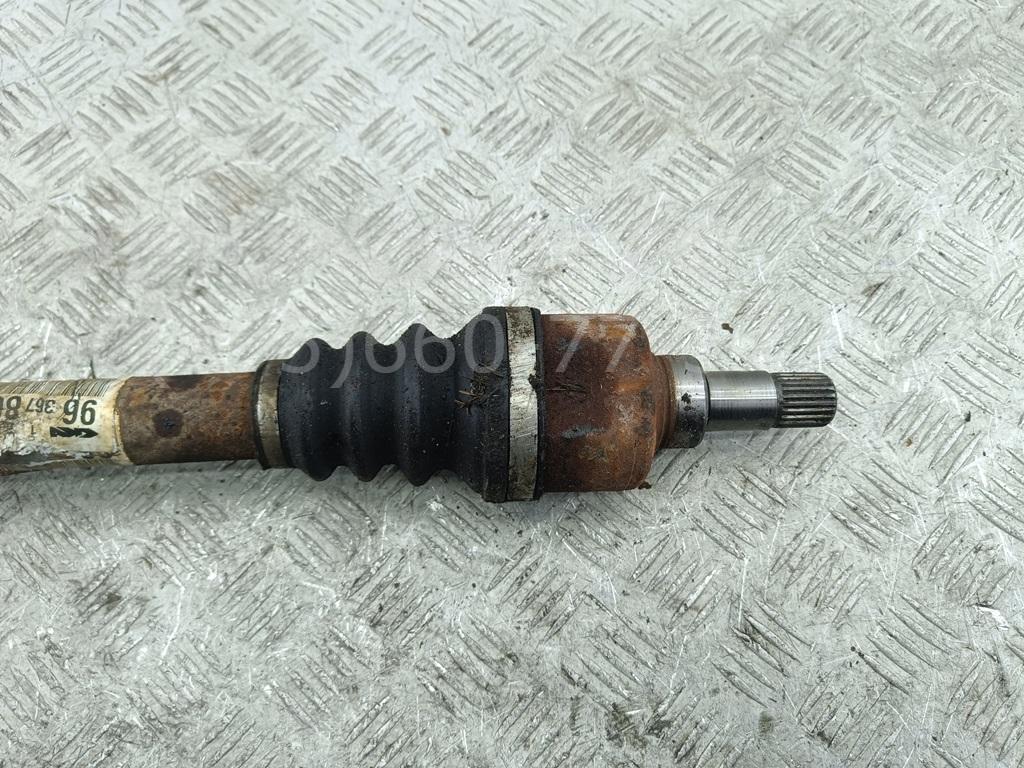 Полуось передняя левая
