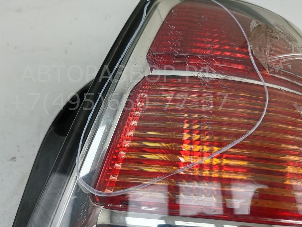 Фонарь задний правый