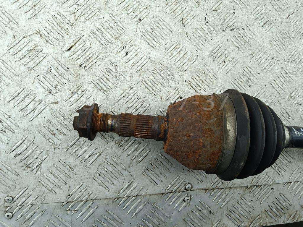 Полуось передняя левая
