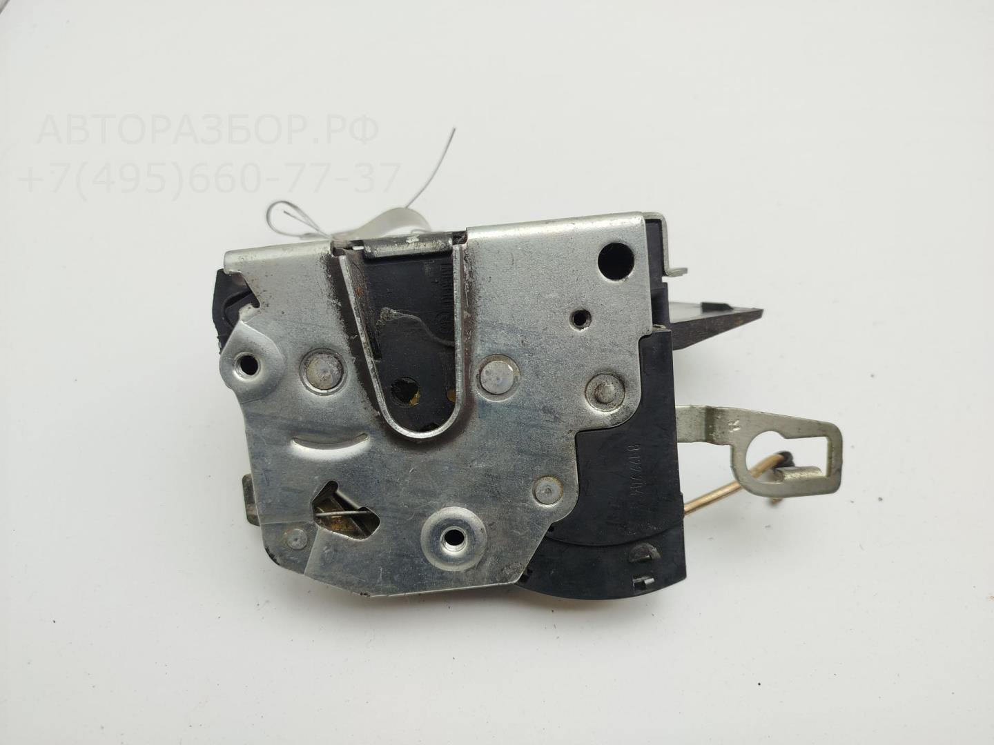 Замок двери передней правой