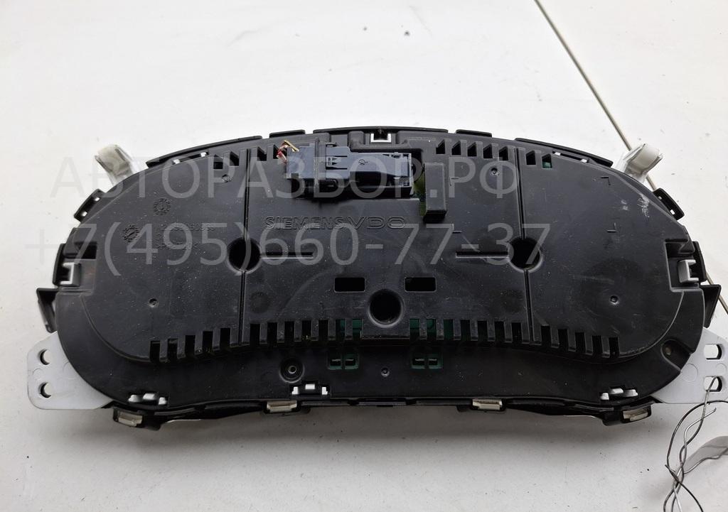 Панель приборов