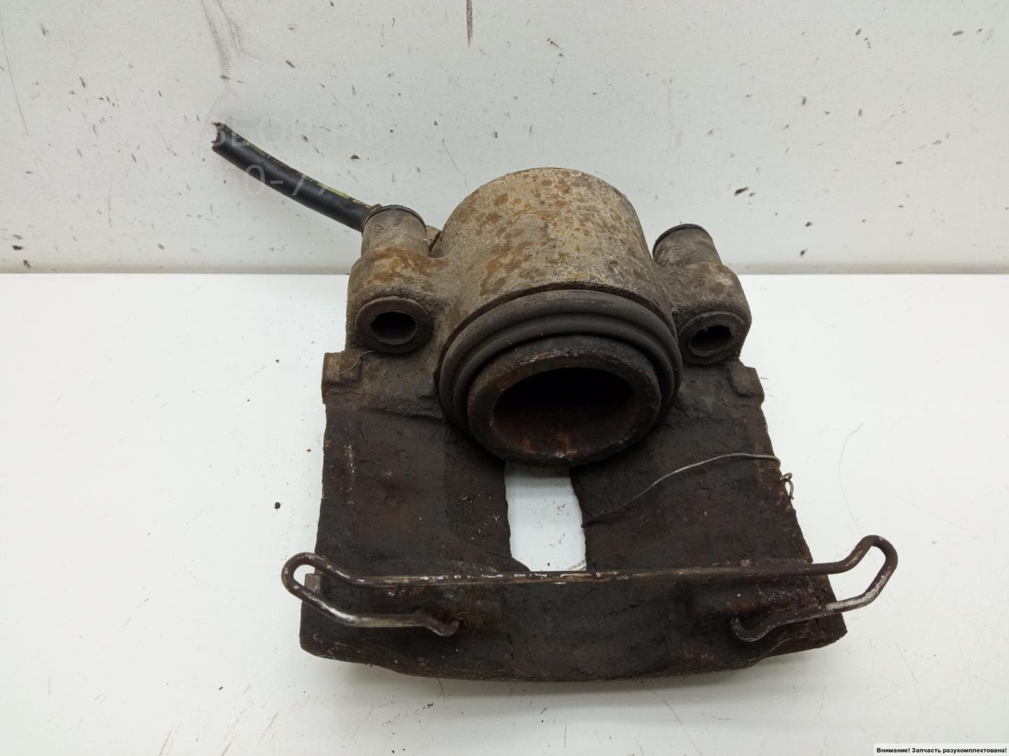 Суппорт передний левый