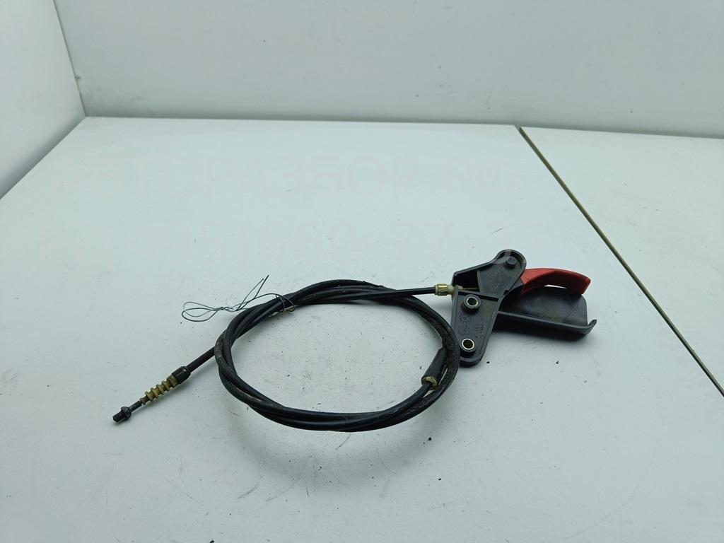 Трос открывания капота