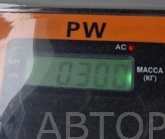 Поводок стеклоочистителя передний левый