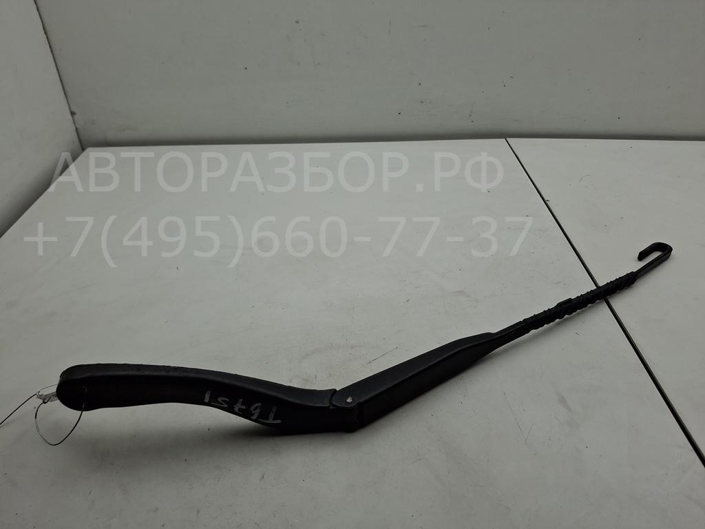 Поводок стеклоочистителя передний левый