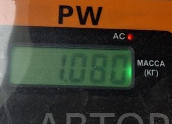 Петля крышки багажника