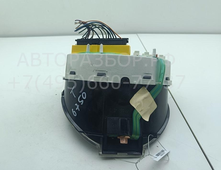 Панель приборов