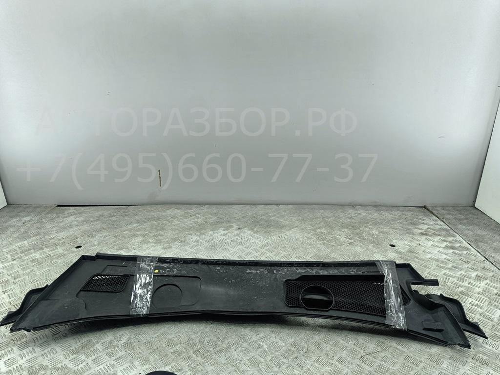 Решетка стеклоочистителей (Жабо)