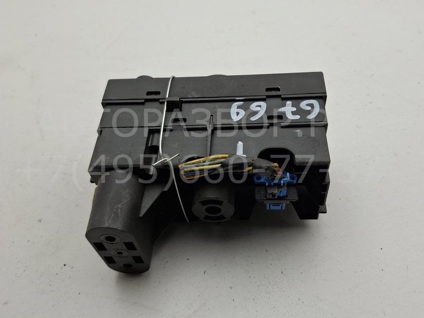 Переключатель света фар