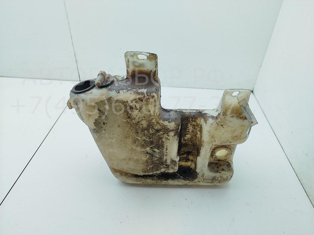 Бачок омывателя лобового стекла