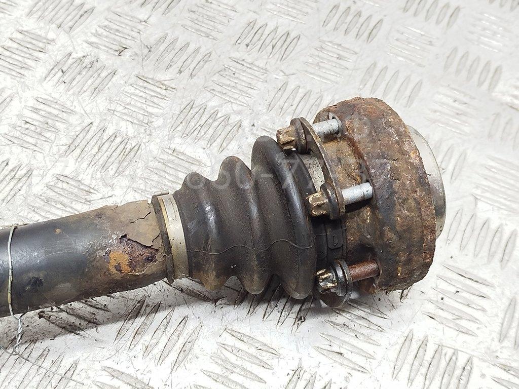 Полуось задняя