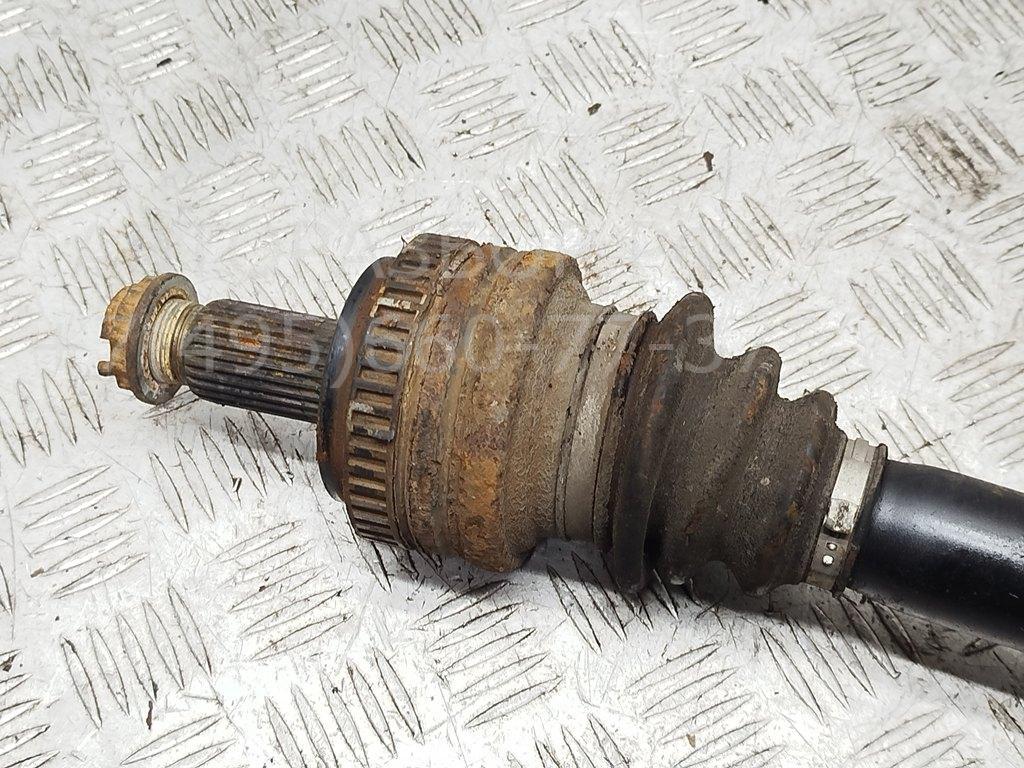 Полуось задняя