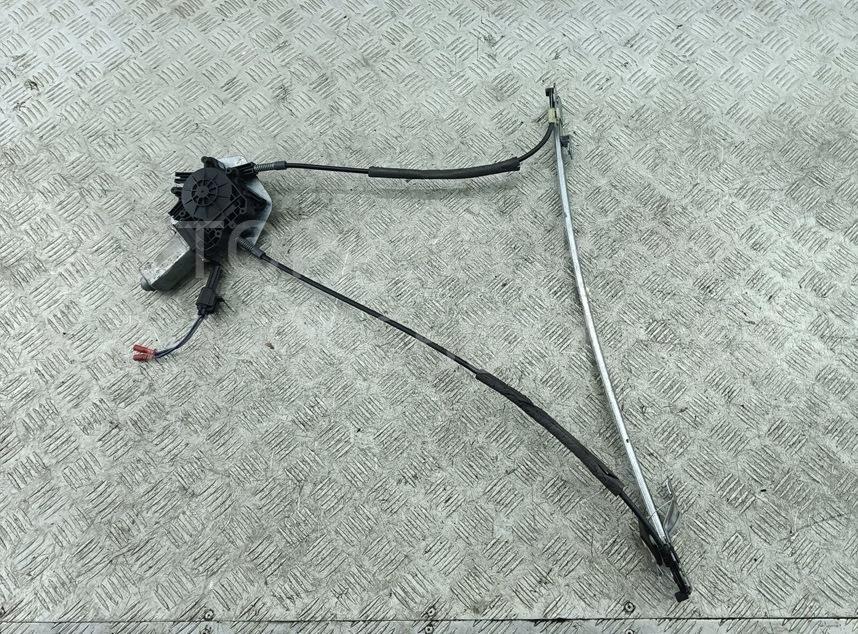 Стеклоподъемник электр. передний правый