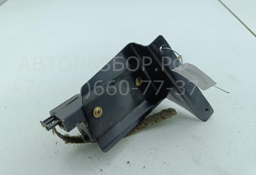 Активатор замка двери