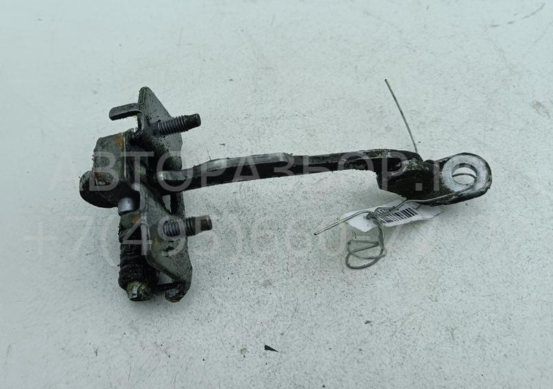 Ограничитель двери