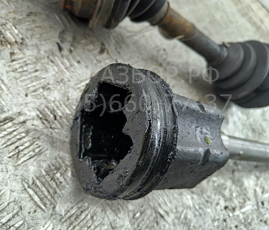 Полуось передняя правая