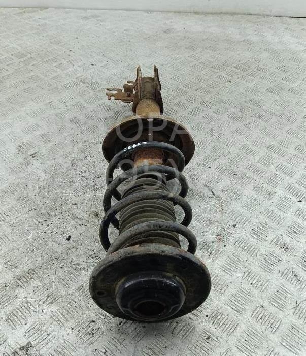 Амортизатор передний правый