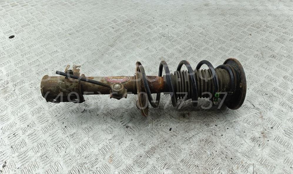 Амортизатор передний правый