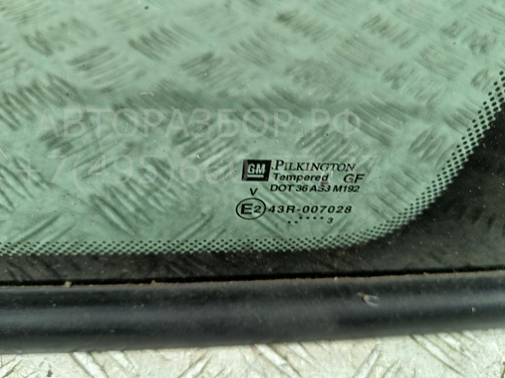 Стекло кузовное глухое правое