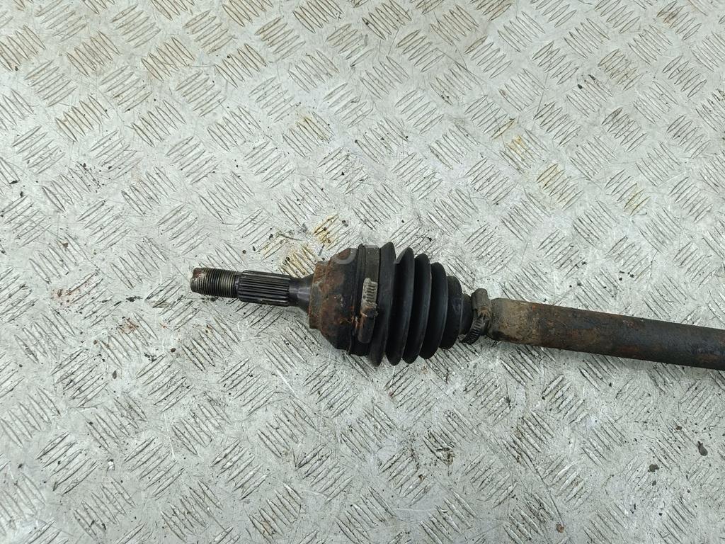 Полуось передняя правая