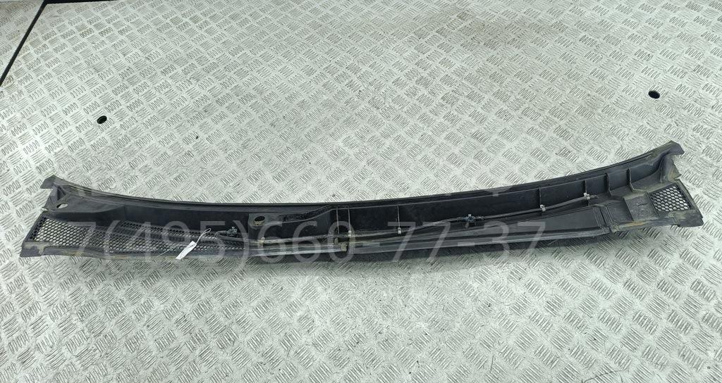 Решетка стеклоочистителей (Жабо)