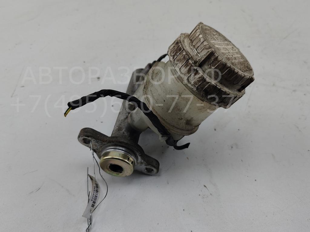 Цилиндр тормозной главный