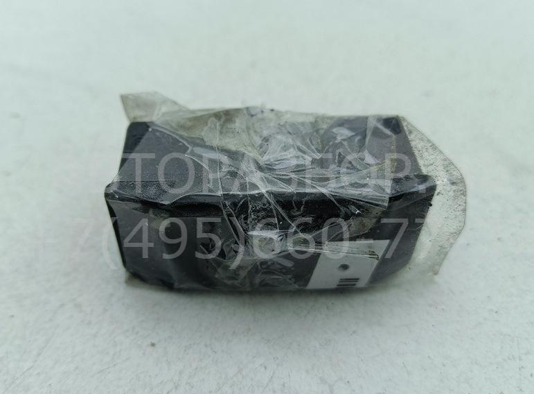 Кнопка люка