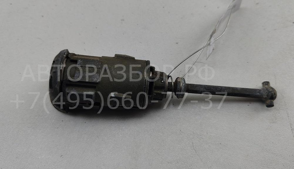 Вставка замка двери