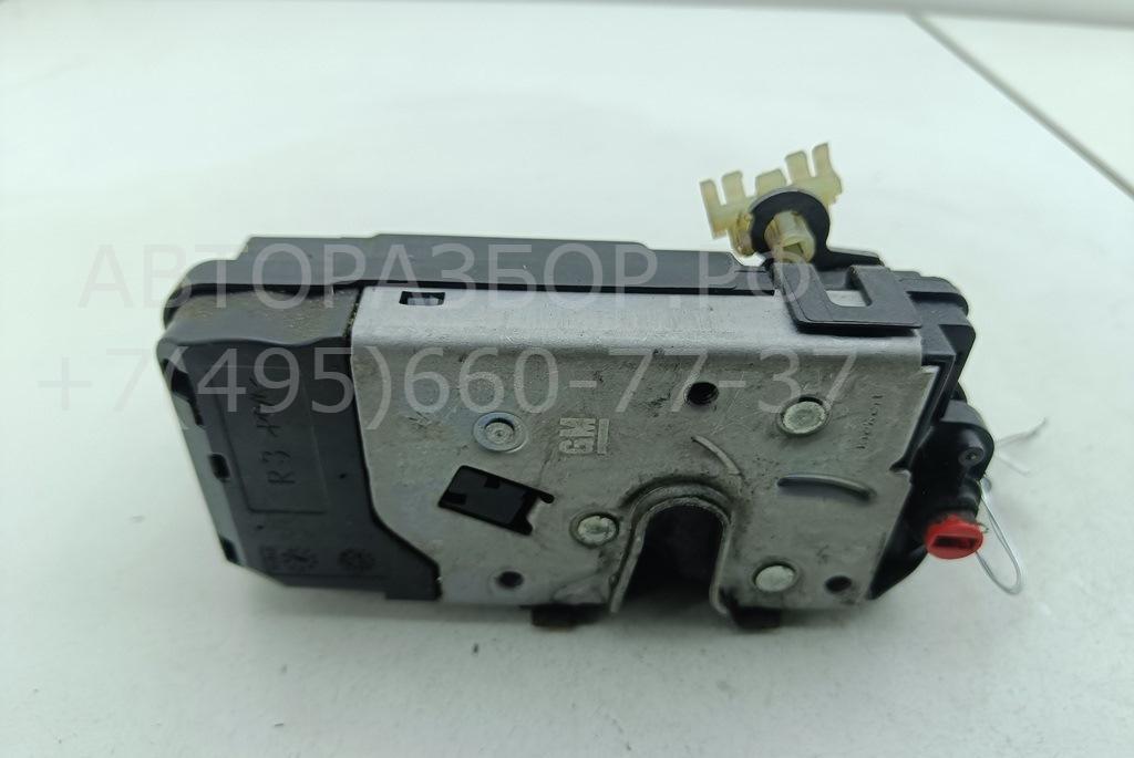 Замок двери задней правой