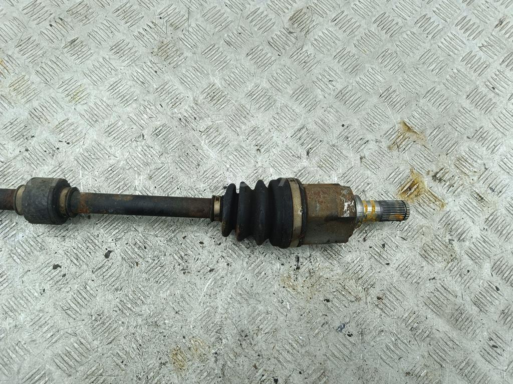 Полуось передняя правая