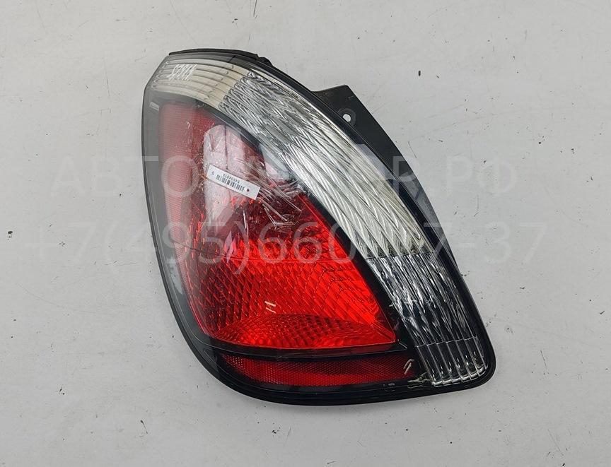 Фонарь задний левый