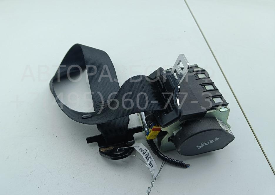 Ремень безопасности