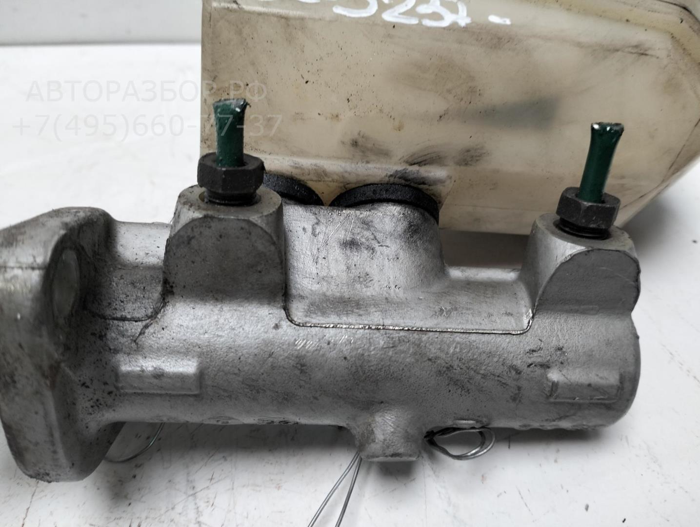 Цилиндр тормозной главный