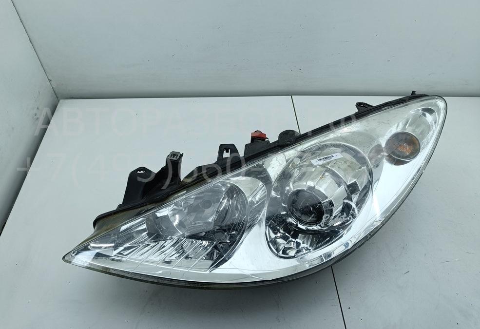 Фара левая