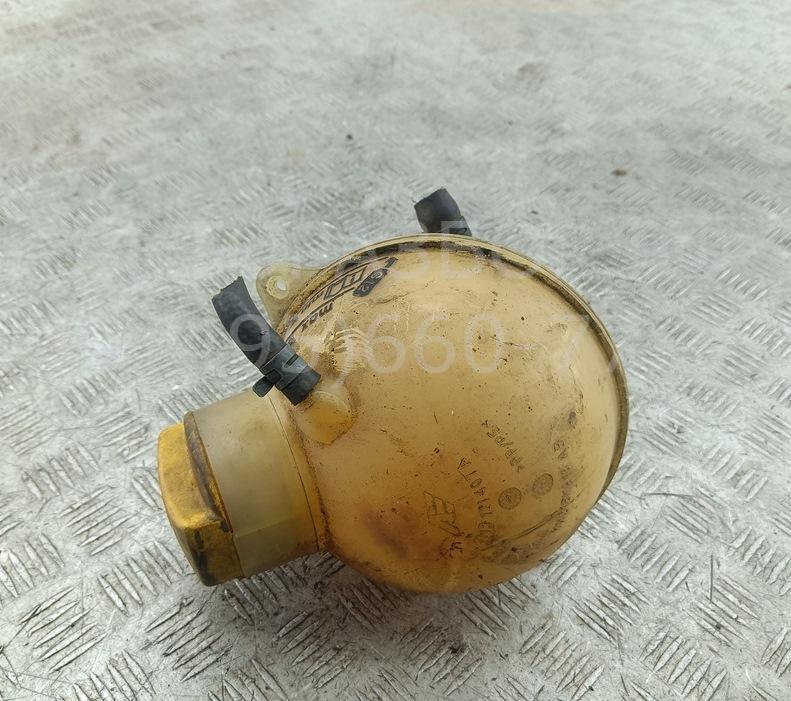 Бачок расширительный