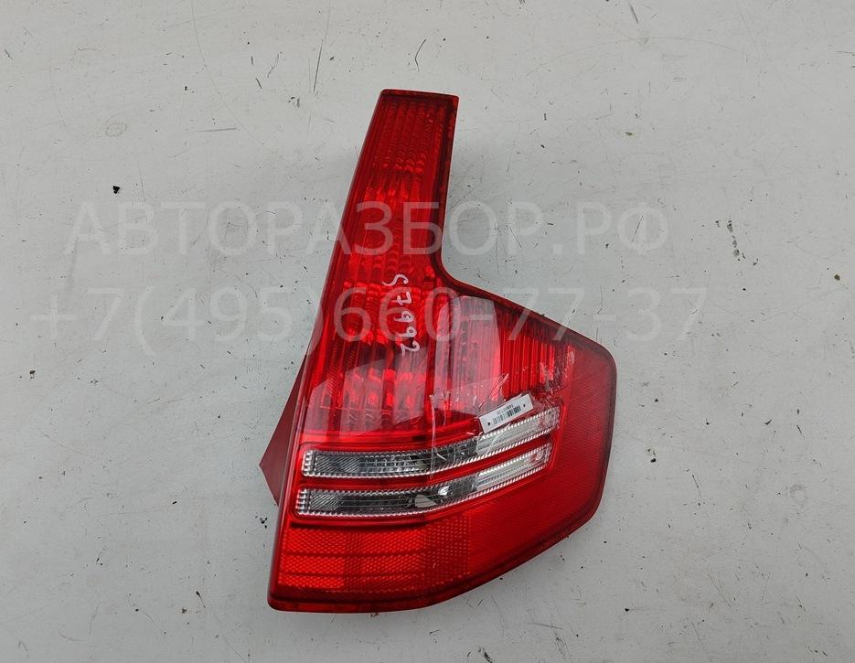 Фонарь задний правый