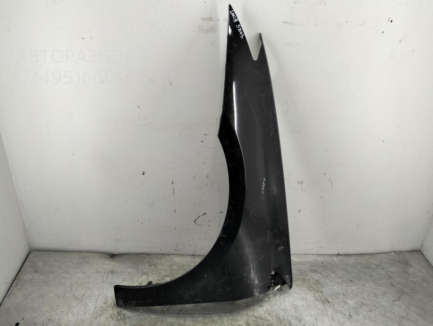 Крыло переднее левое