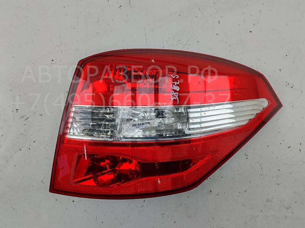 Фонарь задний правый