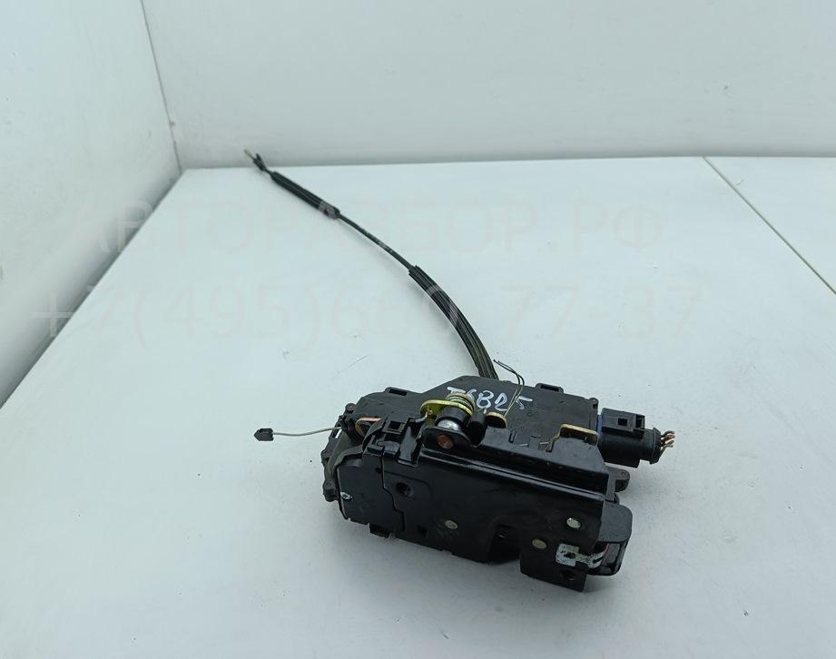 Замок двери задней правой