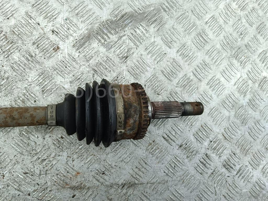 Полуось передняя правая