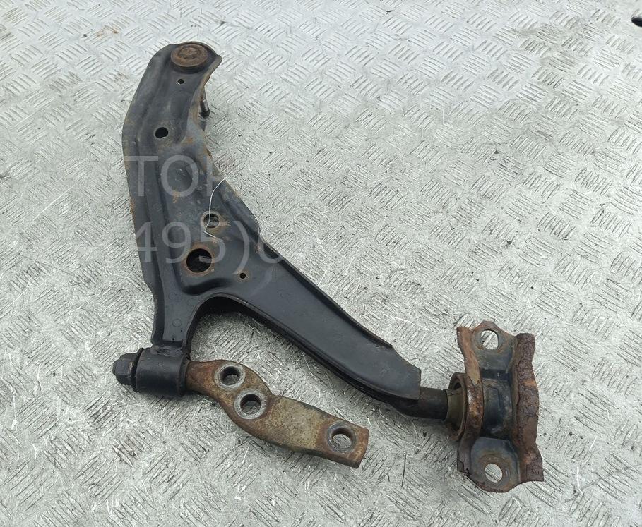 Рычаг передний левый
